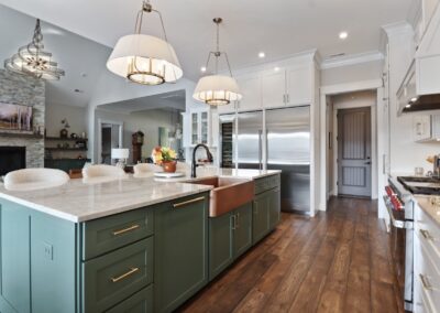 TAB Lakeside Elegance Kitchen